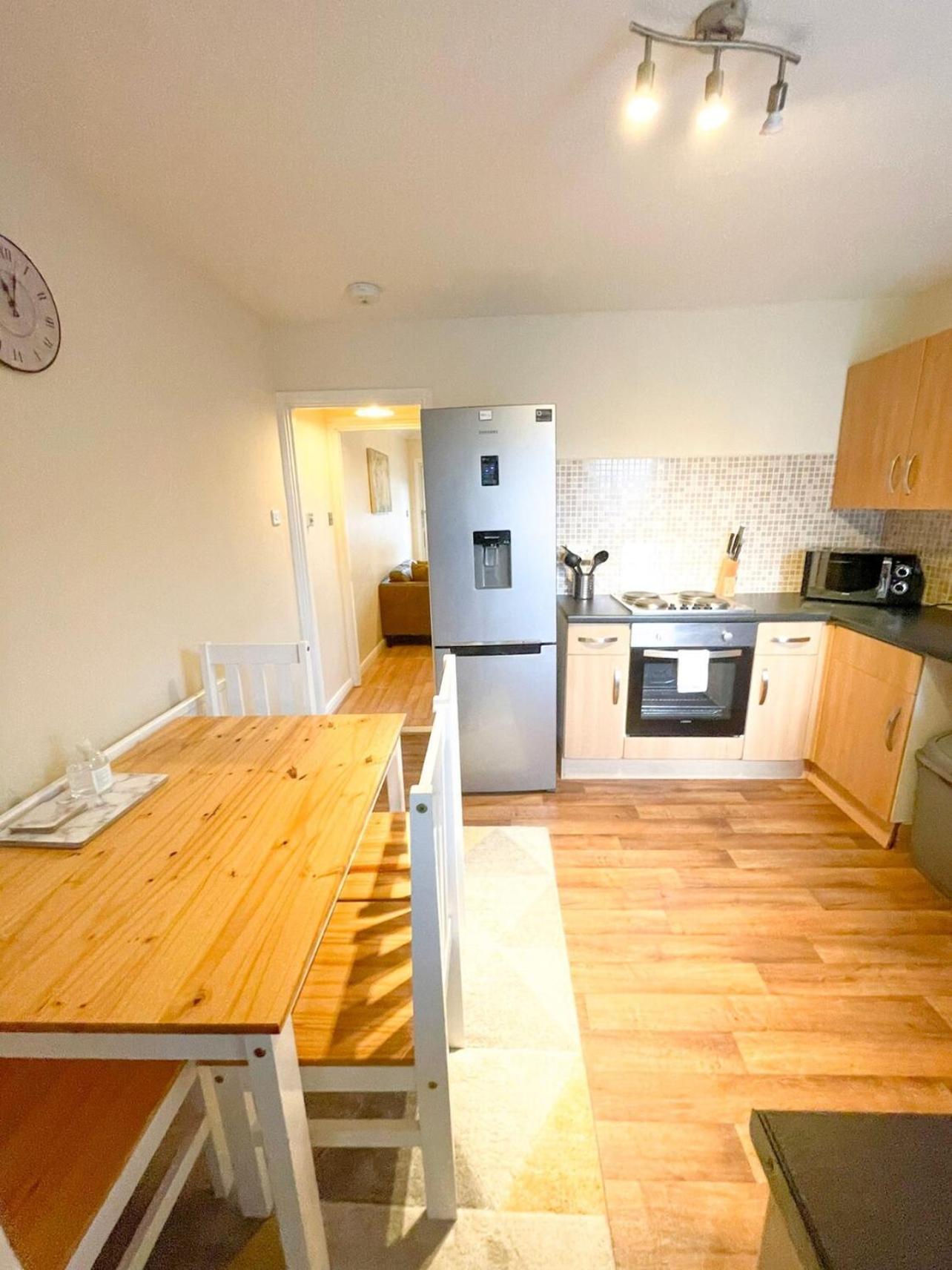Sittingbourne Terrace Villa Екстериор снимка