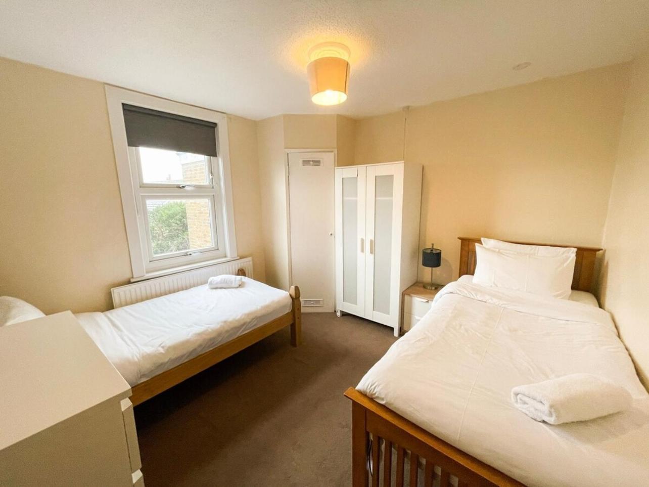Sittingbourne Terrace Villa Екстериор снимка